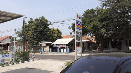 SPBU MOBIL