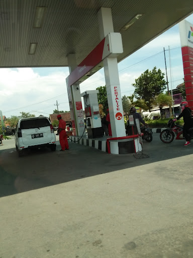 Pom Bensin Dadapan