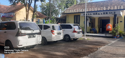 RENTAL MOBIL / SEWA MOTOR 24 KRAKSAAN