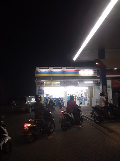 Indomaret SPBU Gub. Sunandar Priyo Sudarmo (TX6B)