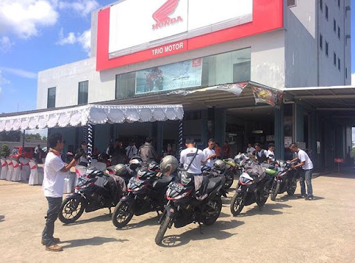 Trio Motor Kapuas