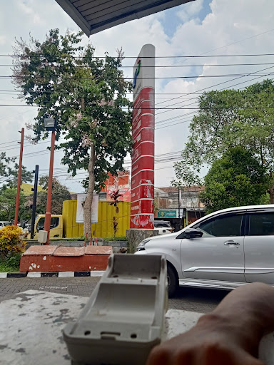pom sawahan
