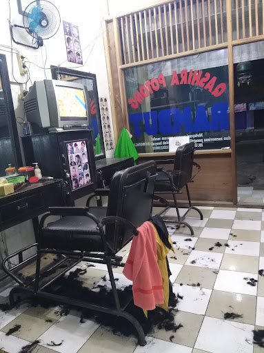 Pangkas Rambut Sahira
