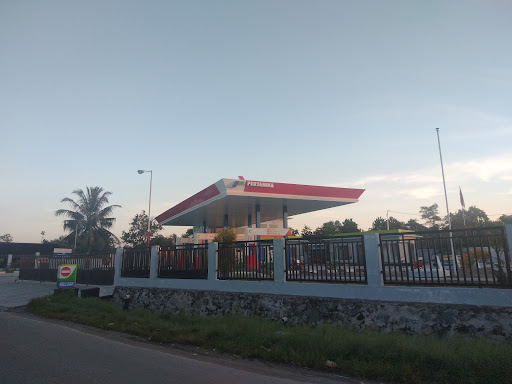 SPBU Baamng tengah Jalan Hasan Mansyur