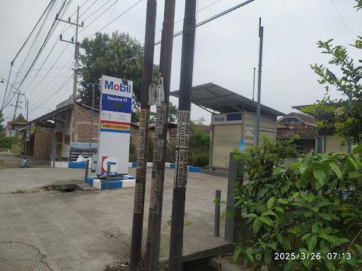 Mobil Indostation Mayjend Sutoyo - Cekok
