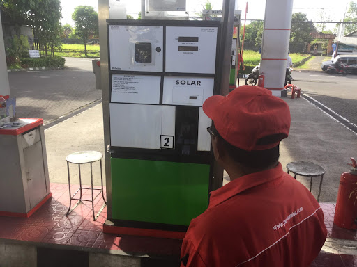 Gas Station