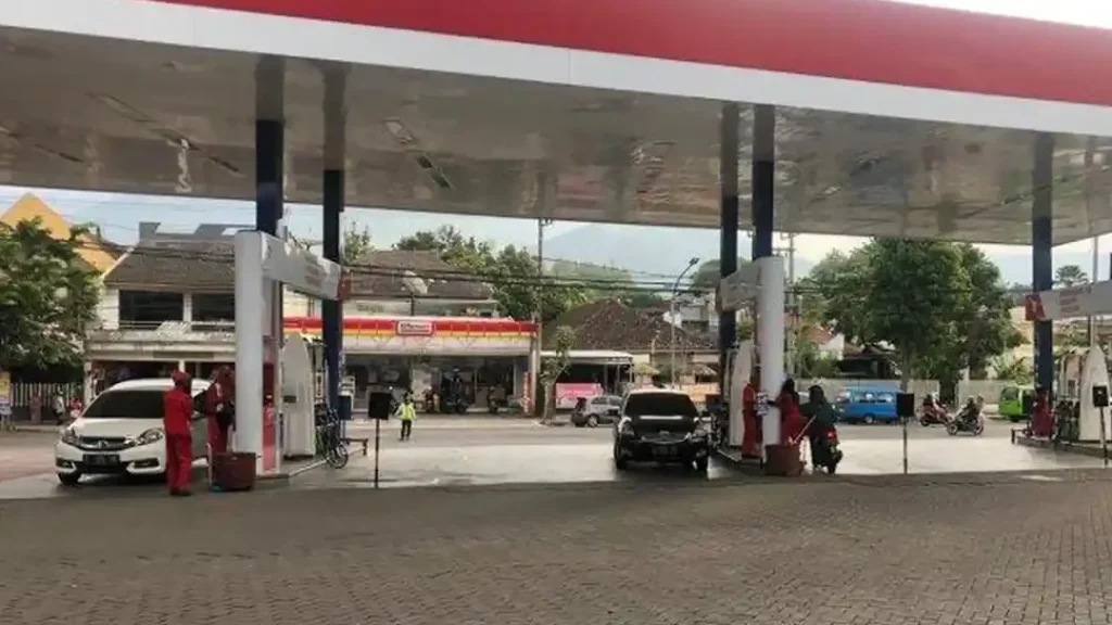 pertamina 34 424 06 gas station