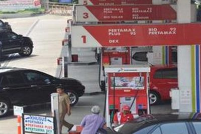 stasiun pengisian bahan bakar umum terbaik di kebomas